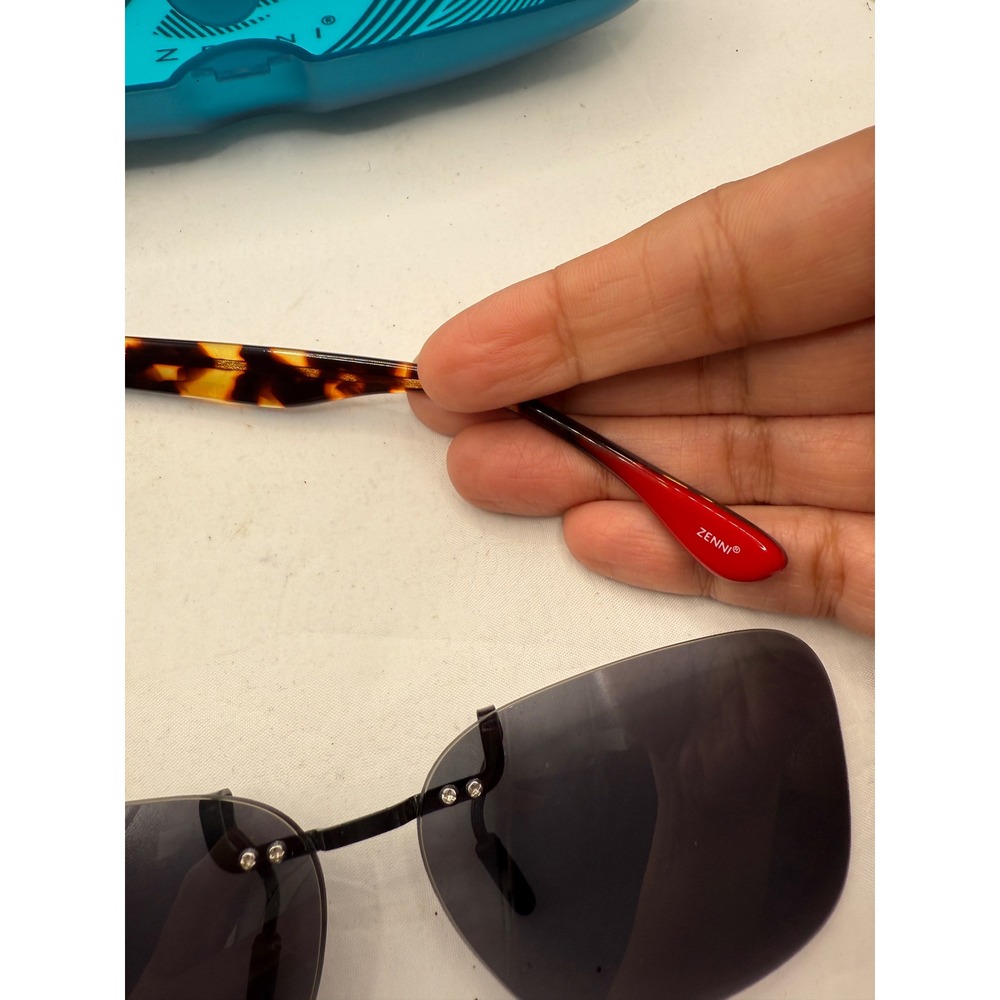 Zenni Eyeglasses Tortoiseshell Frames Clear Lenses Clip On Sunglasses Case - Picture 3 of 5